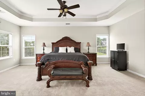 Bedroom - 5548 Eiseley Ct, Warrenton, VA 20187 photo 3 of 9