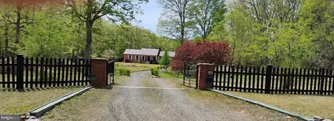 12266 Elk Run Church Rd, Midland, VA 22728