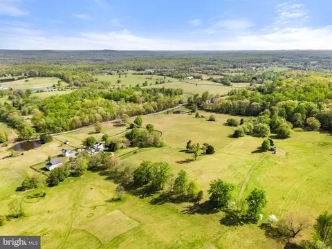 View/Area - 6370 6378 John Barton Payne Rd, Marshall, VA 20115 photo 9 of 9