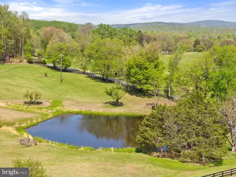 View/Area - 6370 6378 John Barton Payne Rd, Marshall, VA 20115 photo 5 of 9