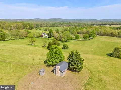 View/Area - 6370 6378 John Barton Payne Rd, Marshall, VA 20115 photo 4 of 9