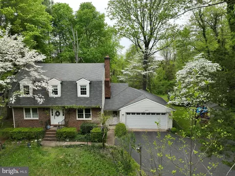 6990 Ivy Hill Dr, Warrenton, VA 20187