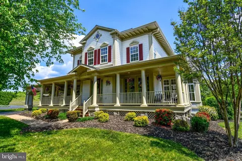 3582 Dell Ct, Warrenton, VA 20187