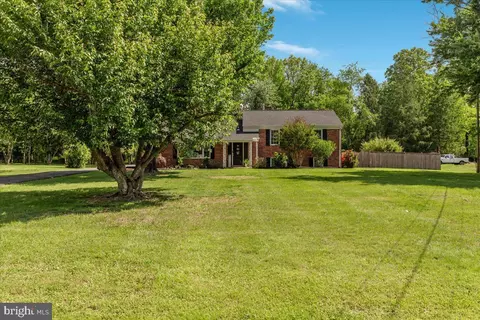 5078 Rock Springs Rd, Warrenton, VA 20187