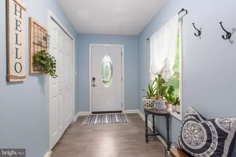 4281 Bear Bug Ln, Bealeton, VA 22712 photo 3