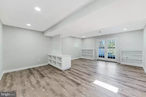 Living - 6891 Wilson Rd, Marshall, VA 20115 photo 13 of 16