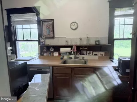 4102 Rectortown Rd, Marshall, VA 20115 photo 13