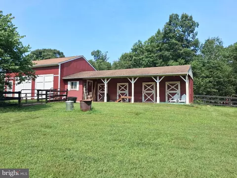 Exterior - 8026 Burwell Rd, Catlett, VA 20119 photo 7 of 11