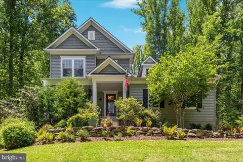 5400 Free State Rd, Marshall, VA 20115