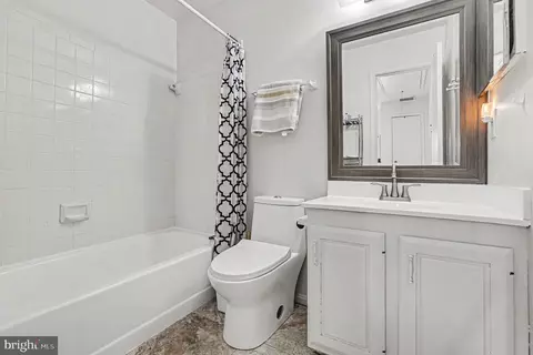 Bath - 740 Cherry Tree Ln, Warrenton, VA 20186 photo 1 of 4