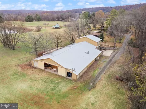 7099 Glen Curtiss Ln, Warrenton, VA 20187