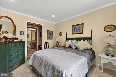 Bedroom - 3934 Rectortown Rd, Marshall, VA 20115 photo 2 of 6