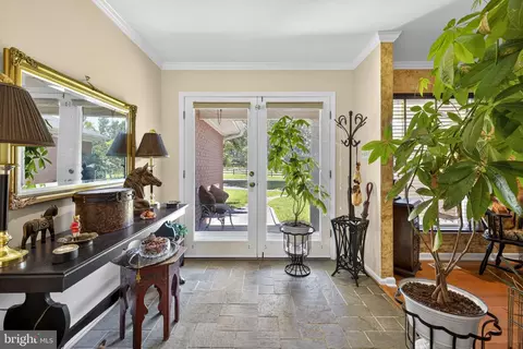 Entry Way - 3934 Rectortown Rd, Marshall, VA 20115 photo 1 of 4