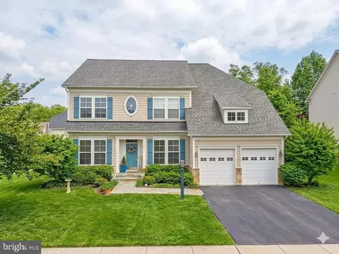 7153 Comrie Ct, Warrenton, VA 20187