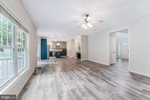 9085 Groundhog Ln, Marshall, VA 20115 photo 18