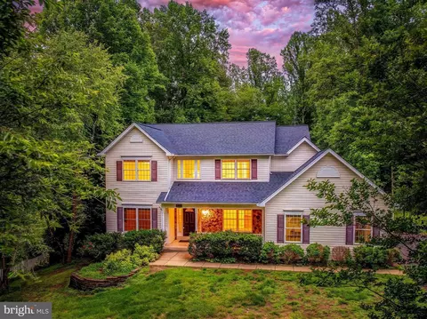 9085 Groundhog Ln, Marshall, VA 20115 photo 2