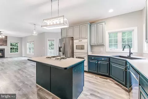 9085 Groundhog Ln, Marshall, VA 20115 photo 22
