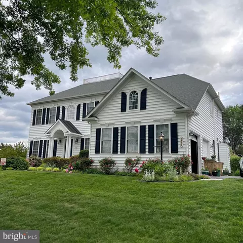 7584 Bald Eagle Dr, Warrenton, VA 20187