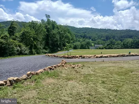 Carolyns Way, Linden, VA 22642