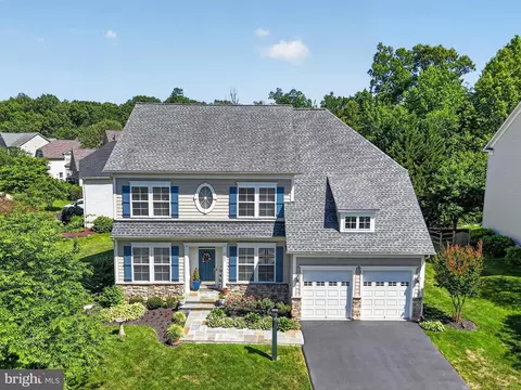 7153 Comrie Ct, Warrenton, VA 20187