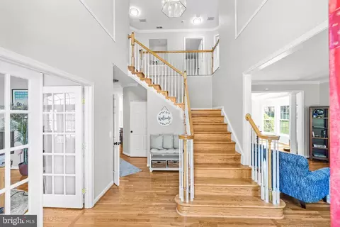 6909 Tanglewood Dr, Warrenton, VA 20187