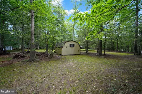 Exterior - 6067 Pilgrims Rest Rd, Broad Run, VA 20137 photo 13 of 18