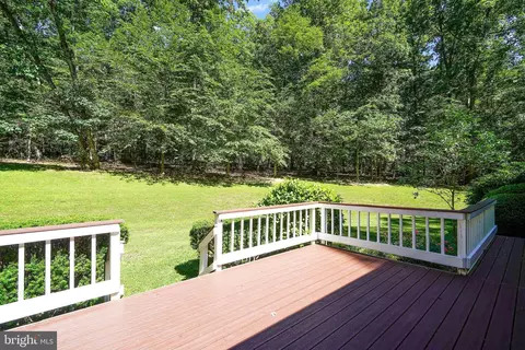 Exterior - 6067 Pilgrims Rest Rd, Broad Run, VA 20137 photo 2 of 18