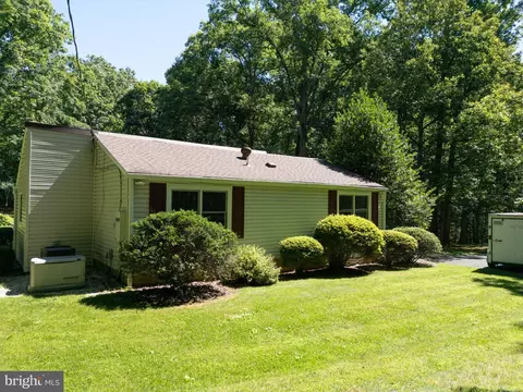 Exterior - 6067 Pilgrims Rest Rd, Broad Run, VA 20137 photo 5 of 18
