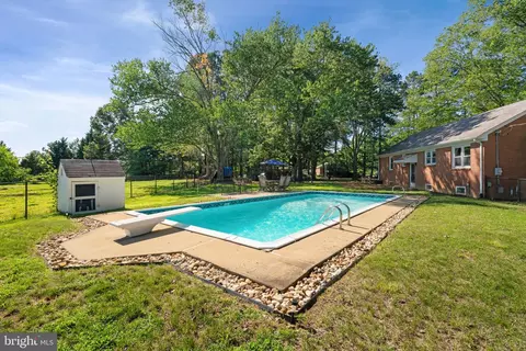 Exterior - 4921 Dumfries Rd, Catlett, VA 20119 photo 7 of 11