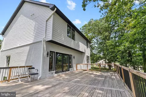 Exterior - 5719 Beverleys Mill Rd, Broad Run, VA 20137 photo 3 of 7