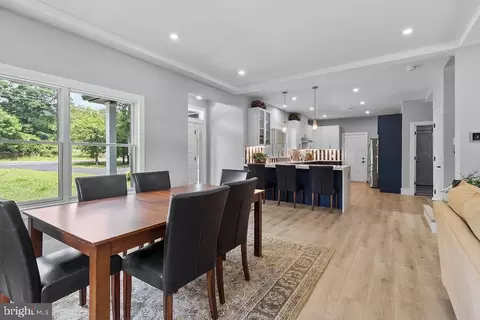 Dining - 5719 Beverleys Mill Rd, Broad Run, VA 20137 photo 1 of 1
