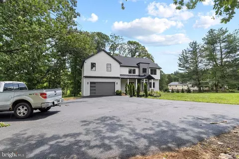 Exterior - 5719 Beverleys Mill Rd, Broad Run, VA 20137 photo 7 of 7