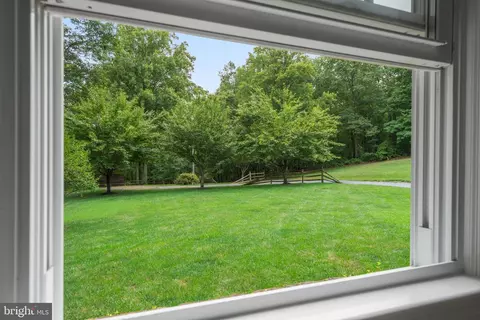 Exterior - 9808 Timber Hts, Marshall, VA 20115 photo 7 of 36