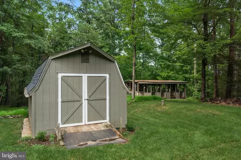 Exterior - 9808 Timber Hts, Marshall, VA 20115 photo 30 of 36