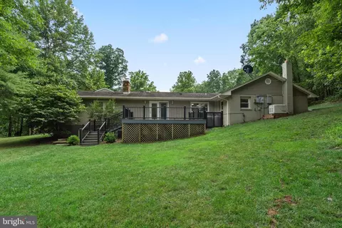 Exterior - 9808 Timber Hts, Marshall, VA 20115 photo 24 of 36