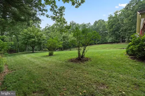 Exterior - 9808 Timber Hts, Marshall, VA 20115 photo 12 of 36