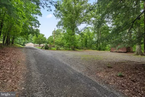 Exterior - 9808 Timber Hts, Marshall, VA 20115 photo 35 of 36