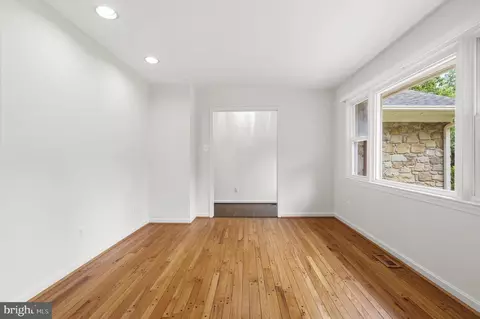 Living - 9808 Timber Hts, Marshall, VA 20115 photo 1 of 8