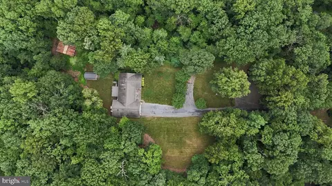 View/Area - 9808 Timber Hts, Marshall, VA 20115 photo 2 of 6