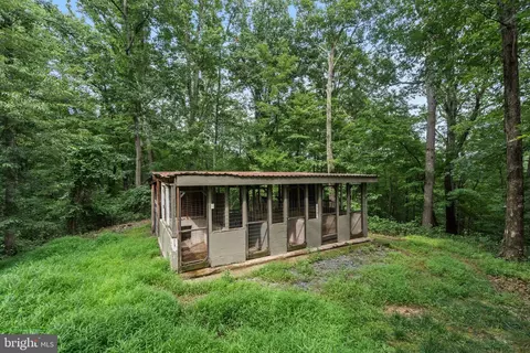 Exterior - 9808 Timber Hts, Marshall, VA 20115 photo 31 of 36