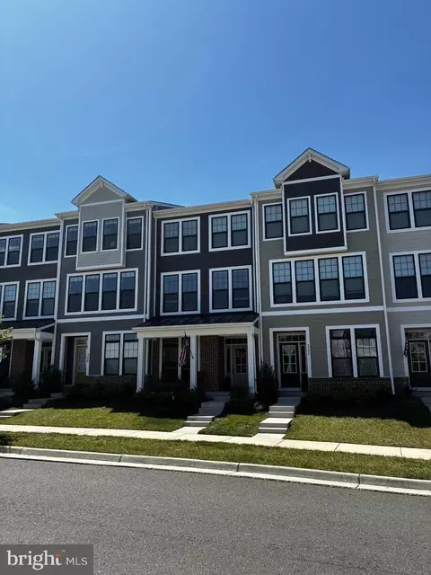 3582 Stephensons Hill Ln, Marshall, VA 20115
