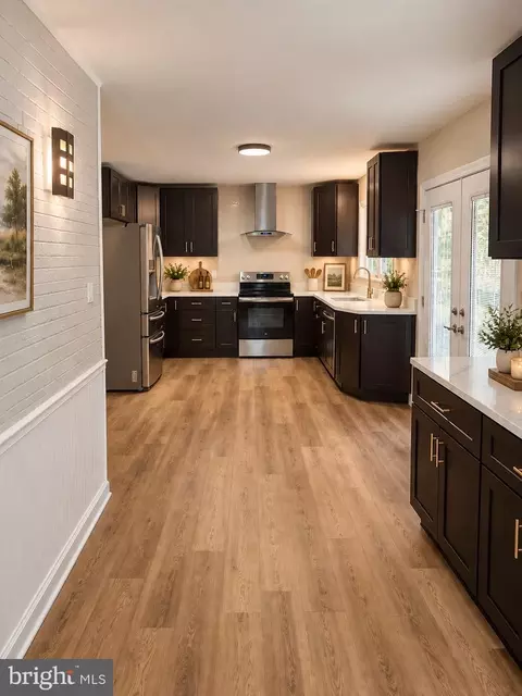 8093 Meetze Rd, Warrenton, VA 20187