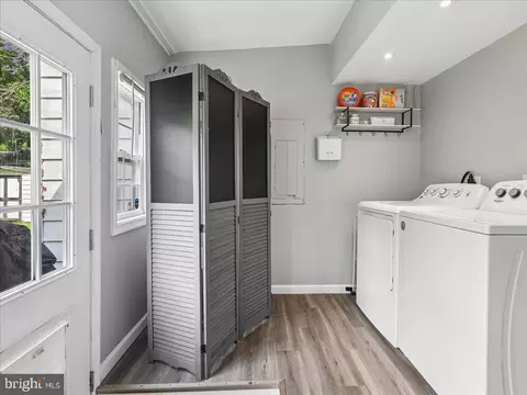 Other - 4247 Warren St, Marshall, VA 20115 photo 1 of 9