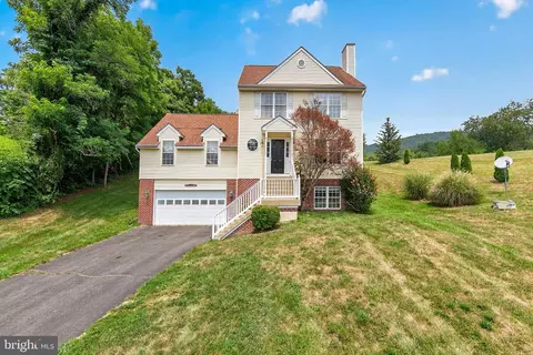 Exterior - 11530 John Marshall Hwy, Markham, VA 22643 photo 13 of 18