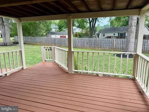 6416 Nordix Dr, Warrenton, VA 20187