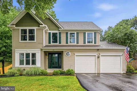 478 Devon Dr, Warrenton, VA 20186