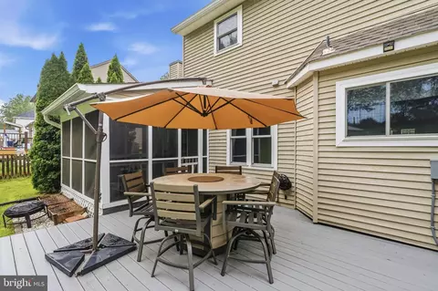 Exterior - 478 Devon Dr, Warrenton, VA 20186 photo 7 of 9