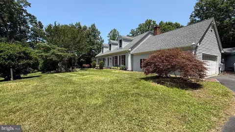 5750 Pendleton Ln, Warrenton, VA 20187