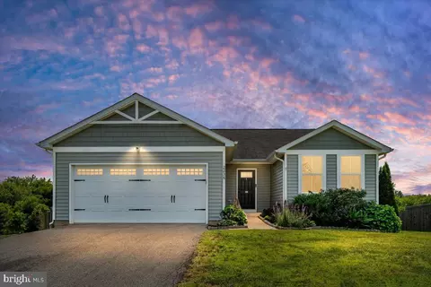 2236 Sedgwick Dr, Remington, VA 22734