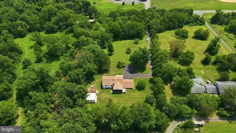 View/Area - 9288 Bastable Mill Rd, Catlett, VA 20119 photo 5 of 8